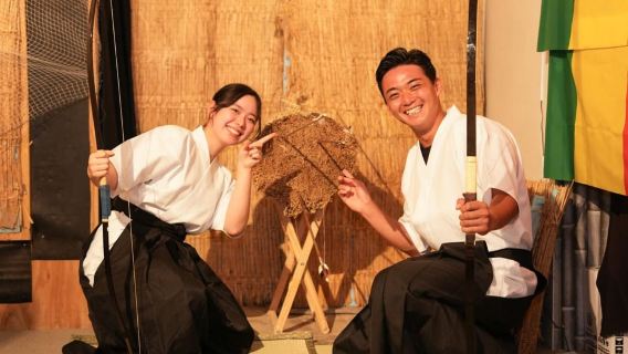 東京で弓道体験 | 日本の弓道で20本の矢を射る