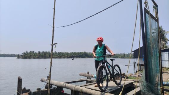 Fort Kochi Beach and Backwater eBike/Cycling Tour (Half Day)