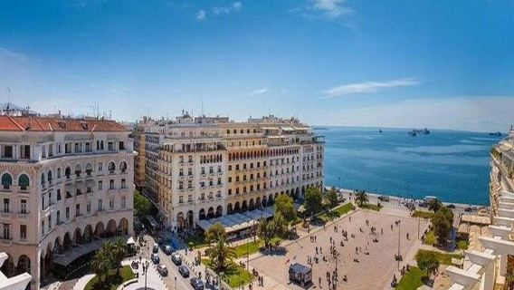 Thessaloniki City Tour and Archaeological Museum