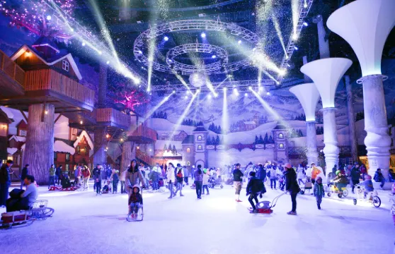 【仁川京畿冬季限定一日遊B】Onemount 冰雪樂園(玩雪橇)+採摘草莓體驗+江華海邊度假村斜坡滑車+紫菜飯捲製作+韓服體驗 