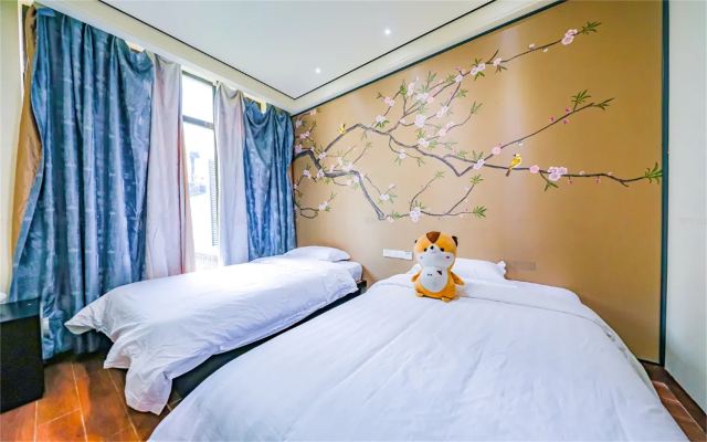 恩平江門恩平山泉灣溫泉·過夜露營【「4房營地+溫泉+KTV+麻雀」網紅打卡點博物館】