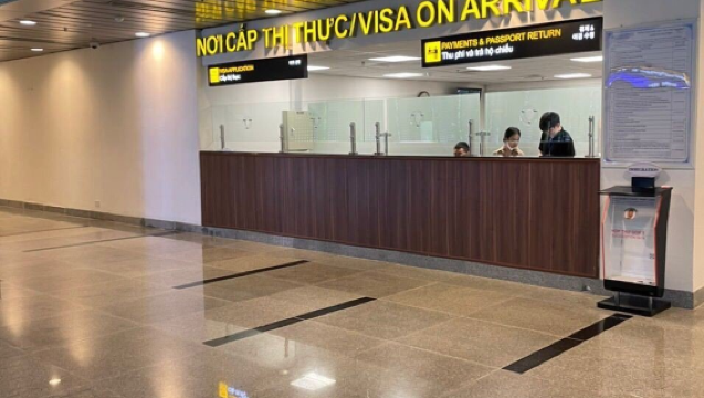 ベトナム・ホーチミン タンソンニャット国際空港 ファストトラックサービス【入国/出国どちらも対応】