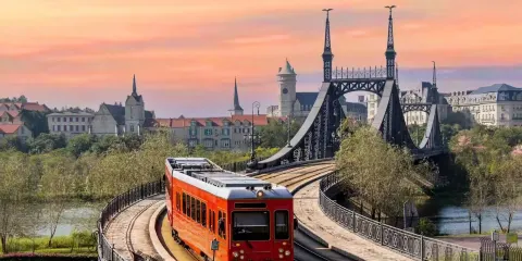 私人小團上門接送|東莞可園+西溪古村+松山湖公園一日遊