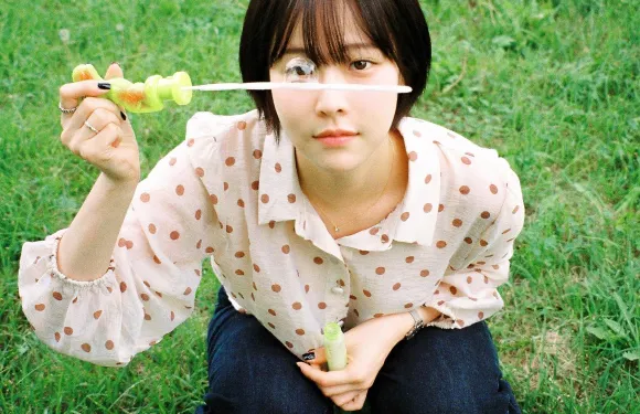 來賓Trip Moments【個人寫真跟拍/團隊航拍/情侶街拍/婚紗攝影攝像微電影/翻譯】