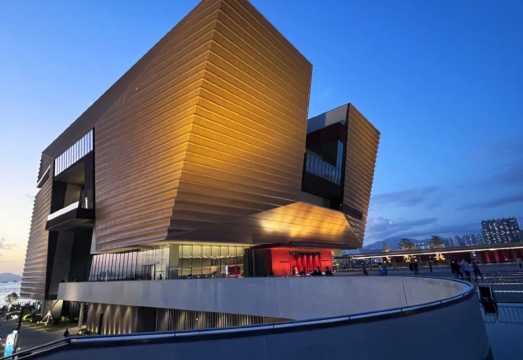 Hong Kong Palace Museum + West Kowloon [7-hr private charter + guide - customizable itinerary]
