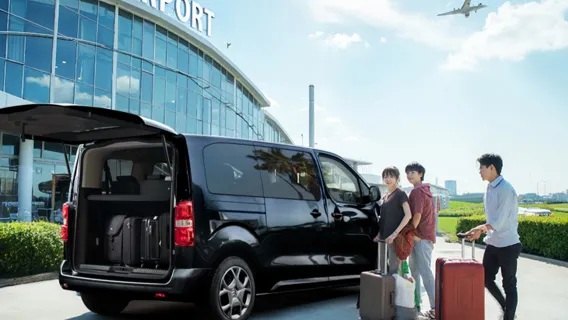 Thailand Bangkok Pattaya Phuket Chiang Mai car service private charter airport transfer service [5-seater/7-seater/10-seater/12-seater options available]