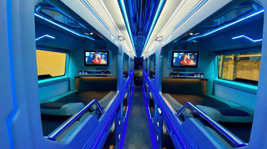 Sapa Express - 豪華艙臥鋪巴士 河內機場往薩帕 07:40