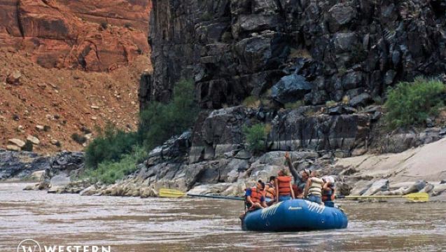 เวสต์วอเตอร์แคนยอน: ผจญภัยล่องแก่งน้ำเชี่ยวเต็มวัน