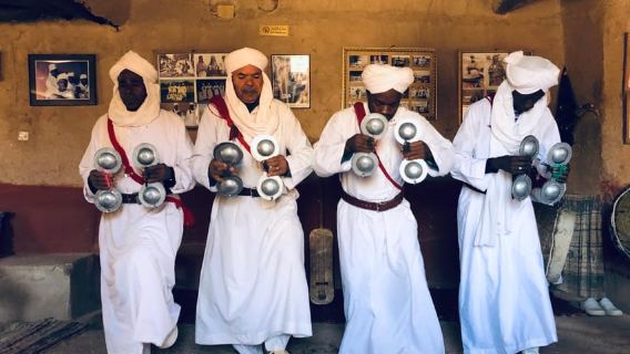 Merzouga: Desert Day Trip with 4x4 Ride and Berber Pizza