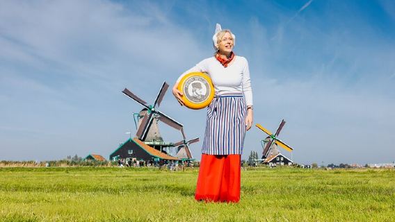 Amsterdam: Dutch Windmills, Cheese and Wooden Shoes guided tour