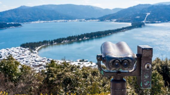 Kyoto by the Sea: perjalanan satu hari Amanohashidate, Ine Funaya, dan Kuil Chion-ji dari Osaka