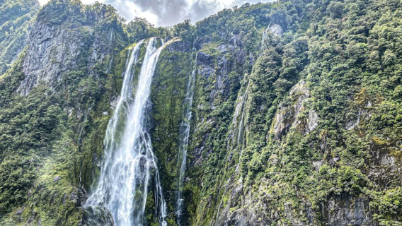 紐西蘭皇后鎮-箭鎮-瓦納卡鎮-行程可訂製【中文專車-愜意舒適】