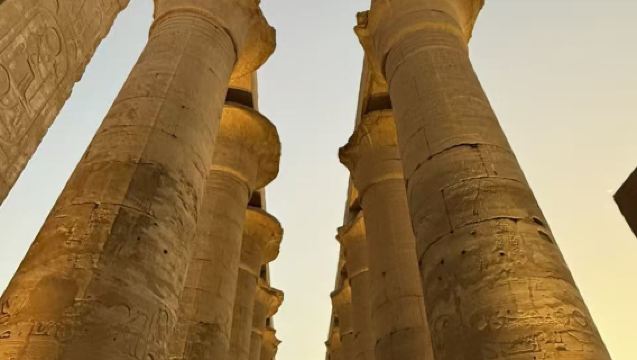 Egipto · Lúxor | Colosos de Memnón + Templo funerario de Ramsés III + Templo de Luxor (entrada no incluida)