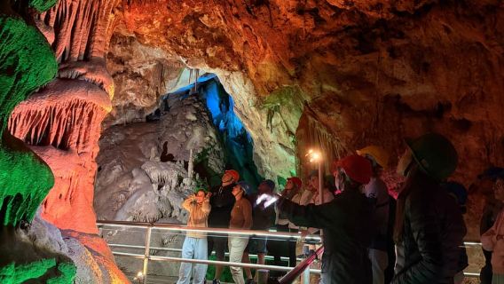 Von Sofia: Festung Belogradtschik & Venetsa-Höhle 12-Stunden-Tour
