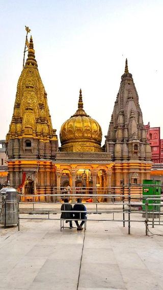 Varanasi and Sarnath Spiritual Heritage Day Tour