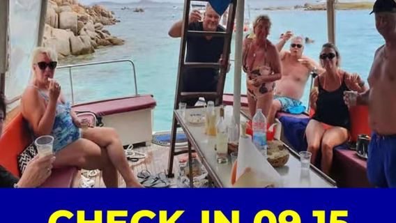 Fra Palau: Krydstogt i La Maddalena med frokost og drinks