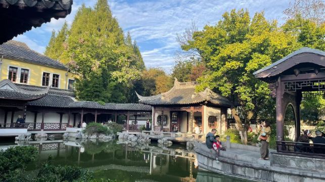 南京總統府+侵華日軍南京大屠殺遇難同胞紀念館一日遊