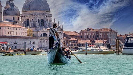 VeniceExperiences