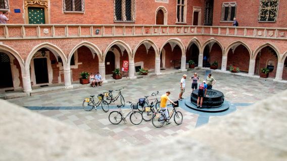 Krakow: Bike Tour of Old Town, Jewish Quarter and the Ghetto