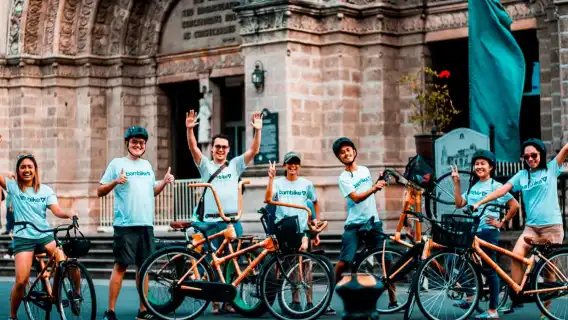 Manila: Historical Bamboo Bike Tour in Intramuros
