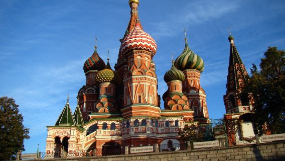 Tagesausflug zum Roten Platz in Moskau, Lenin's Mausoleum (Mavzolei V.I. Lenina), Alexandergarten und Aussichtsplattform der Sperlingsberge