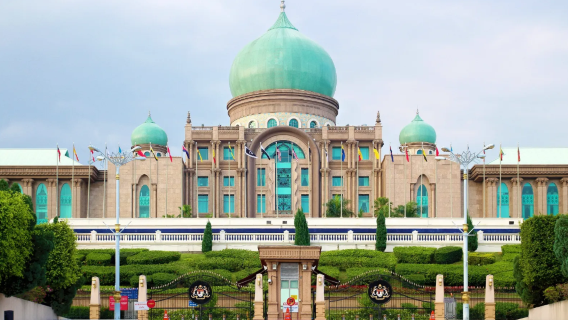 加拿大全境  陪同旅遊翻譯 展會翻譯 當地自由行地接 接機 （可私人定制）