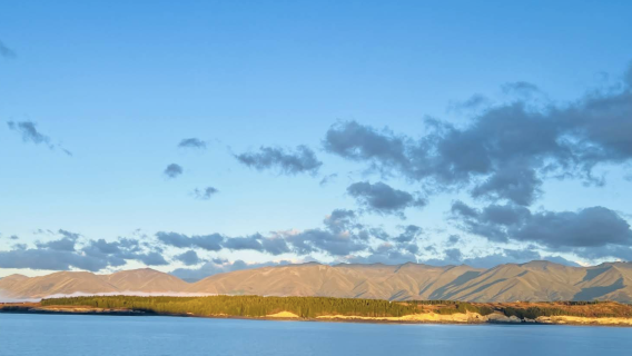 紐西蘭皇后鎮瓦卡蒂普湖-格林諾奇可定制【中文專車-愜意舒適】