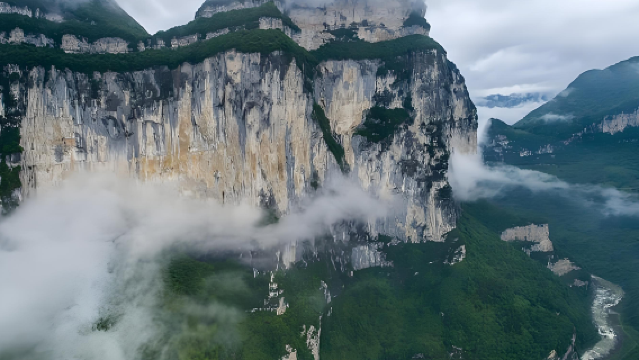 『跟團遊』恩施大峽谷+七星寨+雲龍地縫一炷香一日遊純玩含接駁
