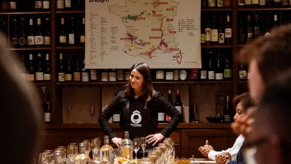 Degustação de Vinhos Franceses e Champanhe em Paris