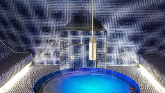 Spa Land Centum City: Admission