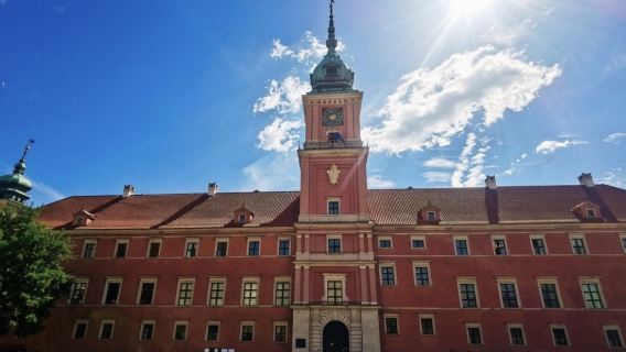 [Poland Warsaw lawatan sehari sewaan peribadi] Litar pemeriksaan klasik Bandar Lama [Tiket masuk tidak termasuk] Perjalanan bertuah