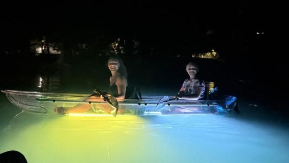 San Marcos: Sunset Clear Kayak Eco Tour with Glow Lights