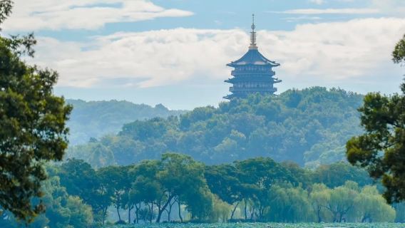 Hancheu: Acompanhamento para tradução/recepção de convidados estrangeiros/guia e acompanhante local/opções de idiomas menos comuns, incluindo chinês, inglês, japonês e coreano