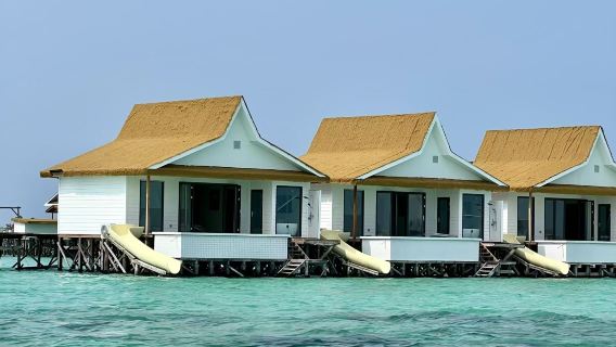 Resort Sicily Semporna Sabah | Rumah air baru dibuka + bilik dengan akses terus ke laut + jaring + tiga hidangan
