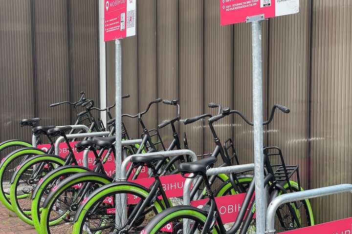 Waterlooplein market bikes sales