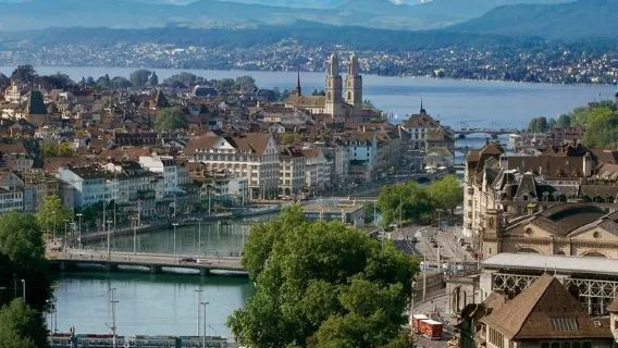Half Day Tour in Zurich, Switzerland [Zurich Sunset Tour & Cheese Fondue Dinner 13696