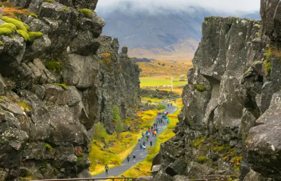 黃金圈與凱瑞斯火山口：雷克雅未克出發的壯麗之旅