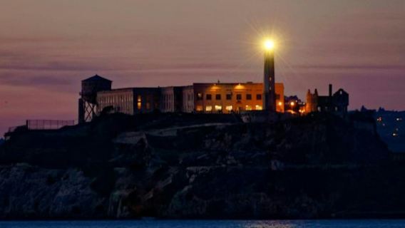 San Francisco: Alcatraz-Nachttour + Muir Woods & Sausalito