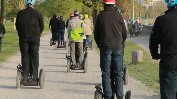 Düsseldorf: Rhine Tour with Segway