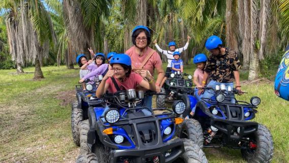 ペナン:バリク ブラオでの ATV乗車体験(軽食と送迎)