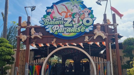 BATAM TOUR WITH ZOO PARADISE WITH 2 WAY FERRY TICKET | INDONESIA