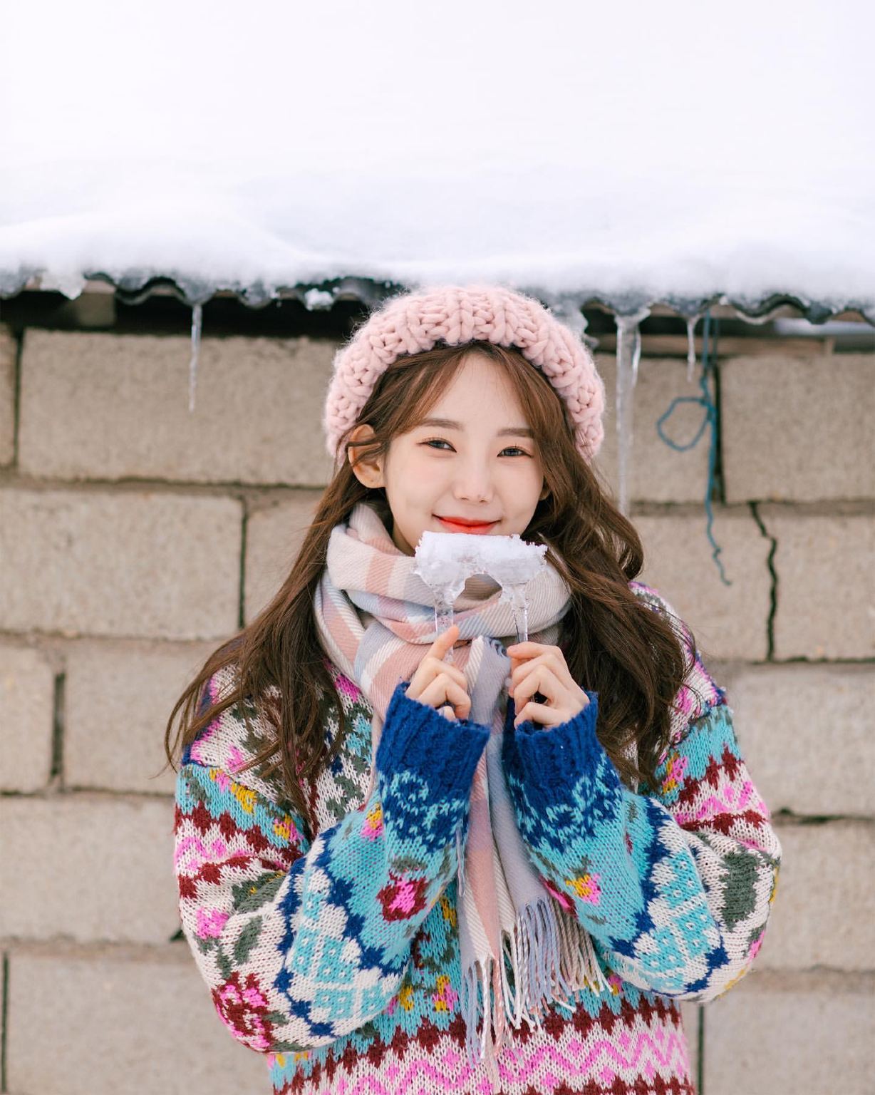 ถ่ายรูปท่องเที่ยวที่บอนน์ ประเทศเยอรมนี[คนขับรถพร้อมไกด์ + ถ่ายภาพท่องเที่ยวและถ่ายภาพทางอากาศ + ถ่ายภาพแต่งงานและภาพยนตร์สั้น + แต่งหน้าและเสื้อผ้า + เหมารถแบบกำหนดเอง]