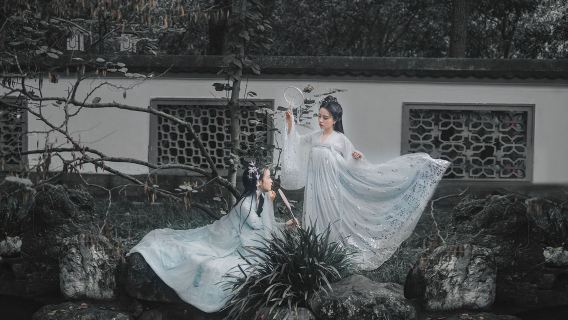 紅河ハニ族イ族自治州の旅写真【運転手兼ガイド兼Tripメモリー+ウェディングドローン撮影ミニムービー+メイクアップ衣装+旅程カスタマイズ+未編集写真全データ提供】