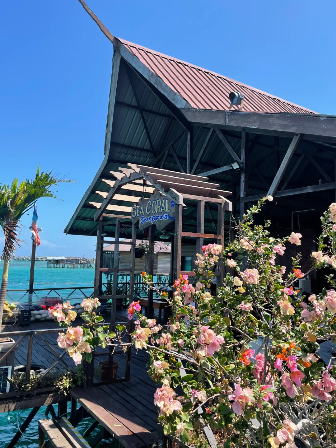 새롭게 오픈한 셈포르나 산호해 워터빌라 리조트 운영 시작, 품격 있는 여행