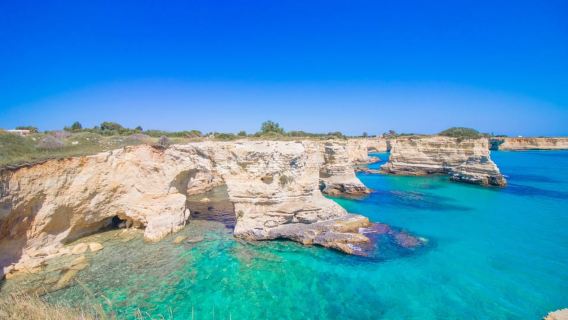 Tur Van Pantai Adriatik dari Roca ke Otranto