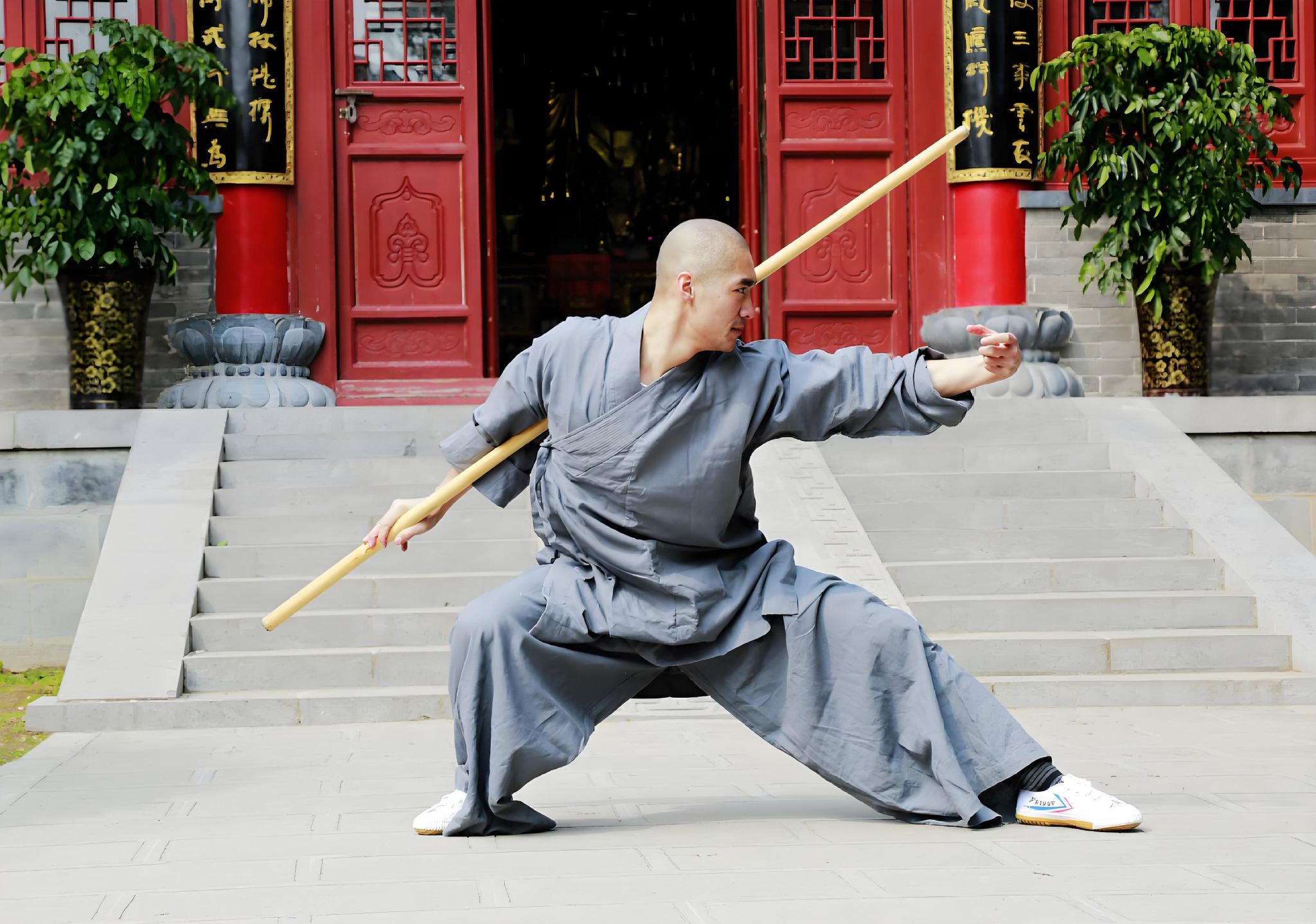 Luoyang-Tour zum Shaolin-Tempel inklusive 2-stündiger Kung-Fu-Unterricht mit einem Meister