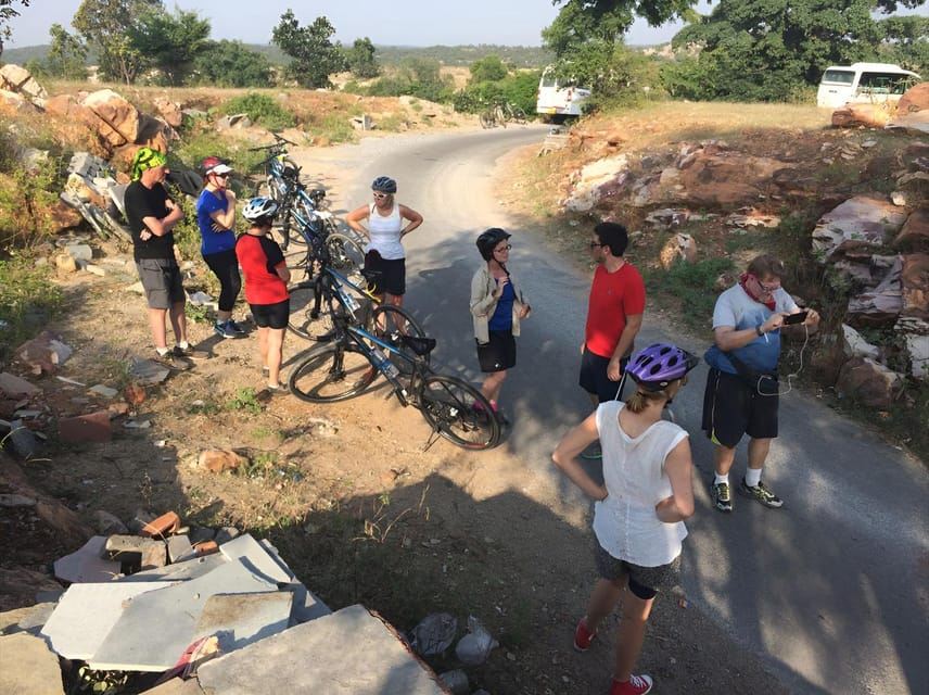 ウダイプール：軽食付きのプライベート湖周回自転車ツアー