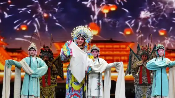 Shaanxi Qinqiang Intangible Cultural Heritage "Qin Doll"