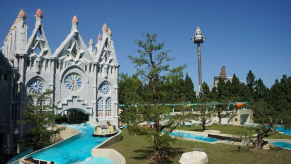 tour di un giorno al Villaggio culturale aborigeno taiwanese + funivia del Lago Sun Moon + Tempio Wenwu del Lago Sun Moon a Taiwan