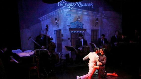 Buenos Aires: Tango Show at El Viejo Almacen
